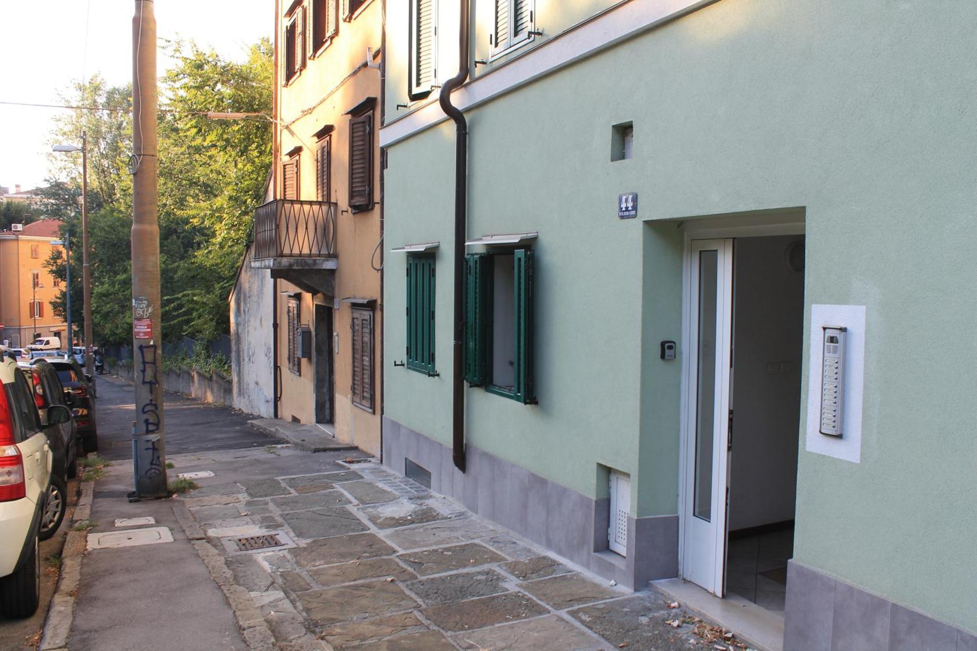 Terrace44 Oasi Di Pace E Relax Nel Cuore Di Триест Экстерьер фото